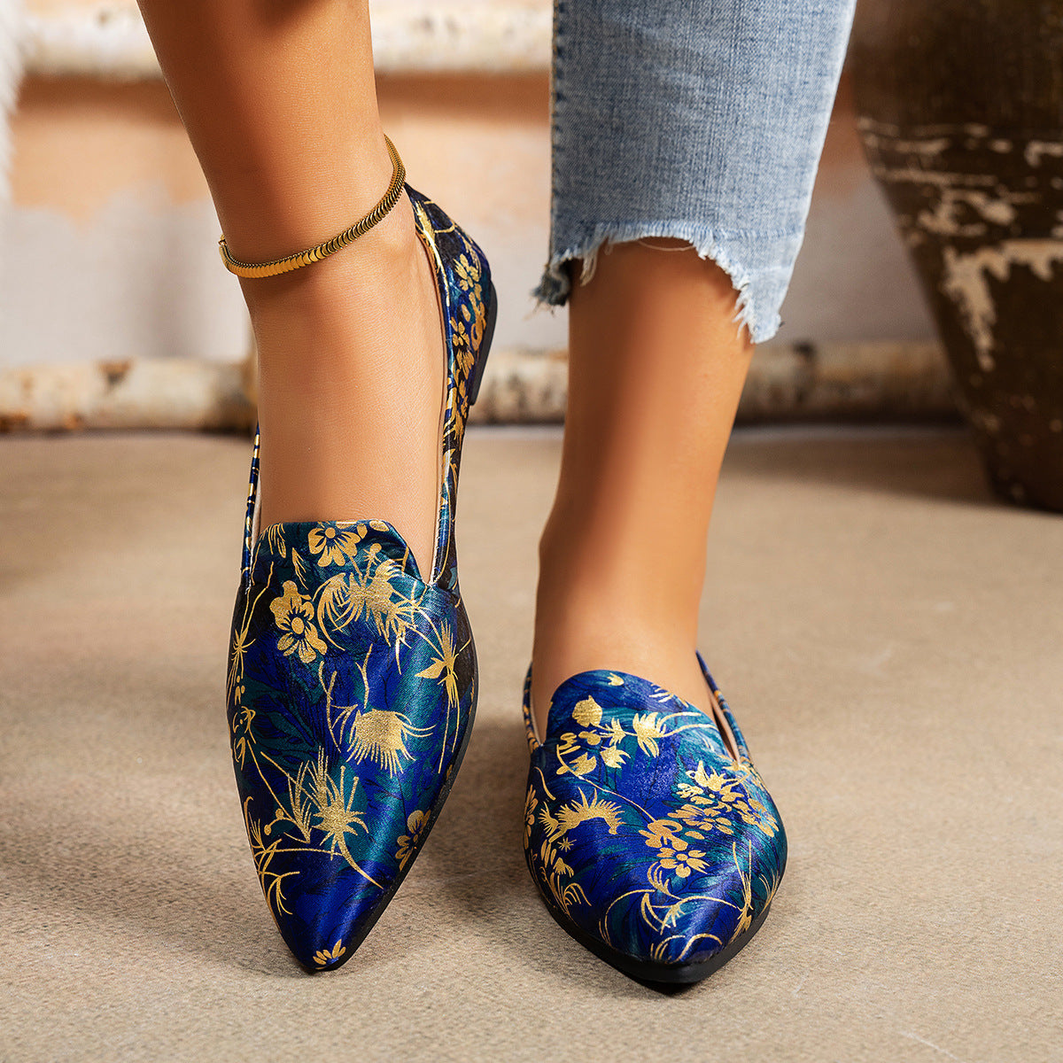 Casual Flat Pointed Toe Women's Thin Shoes